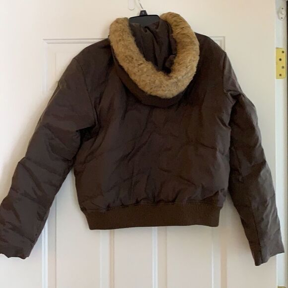 New York & Company Winter coat with fur lined hood size Large - Picture 2 of 8